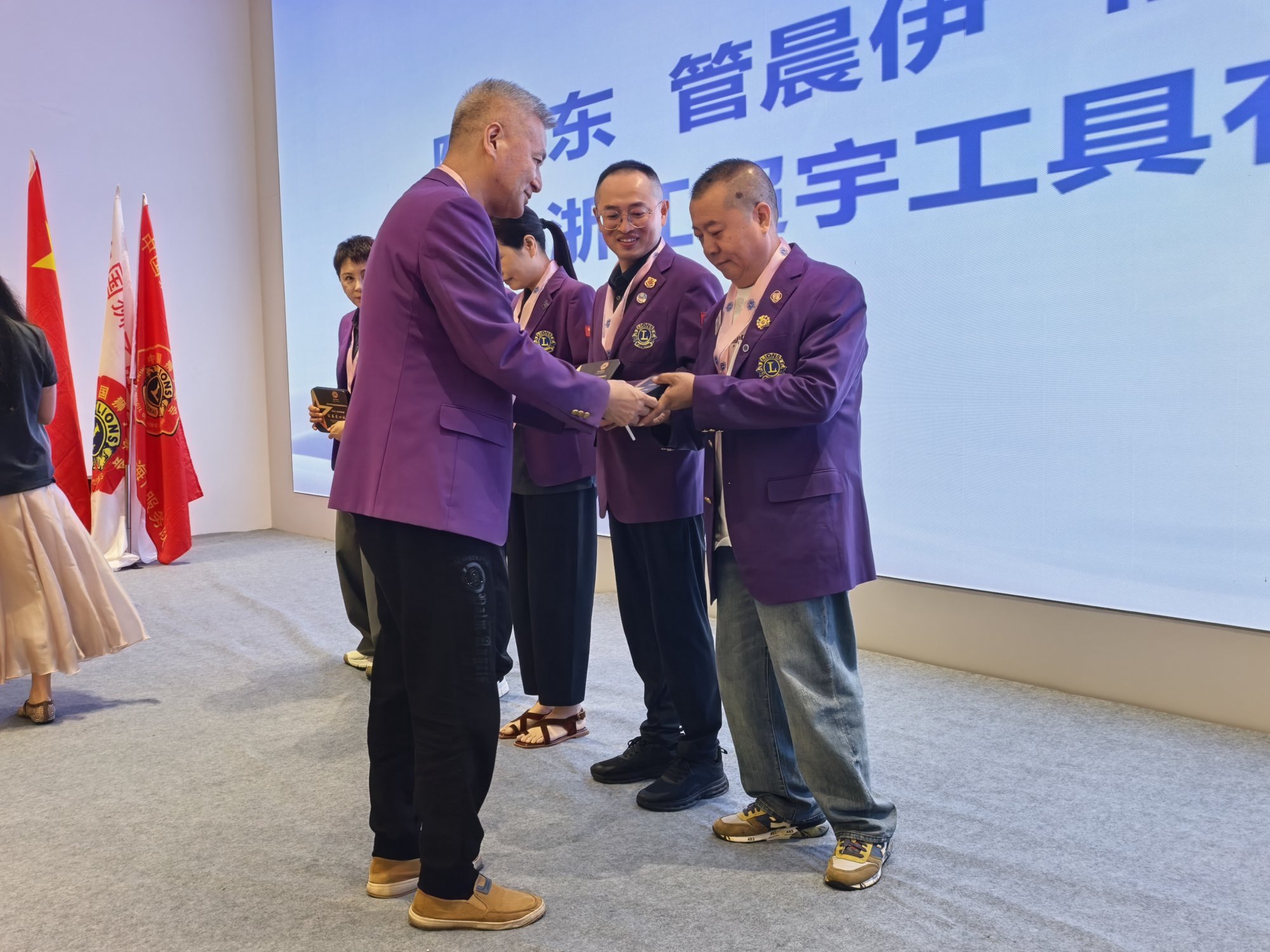 照片