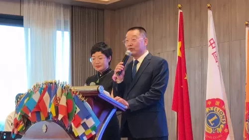 照片
