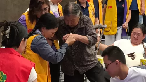 照片
