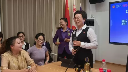照片