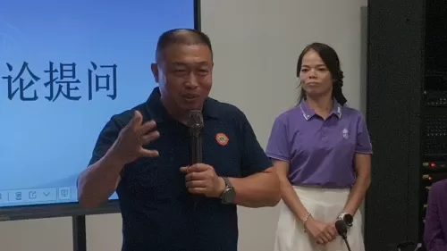 照片