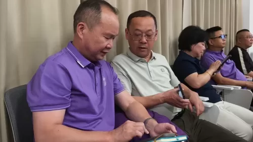 照片