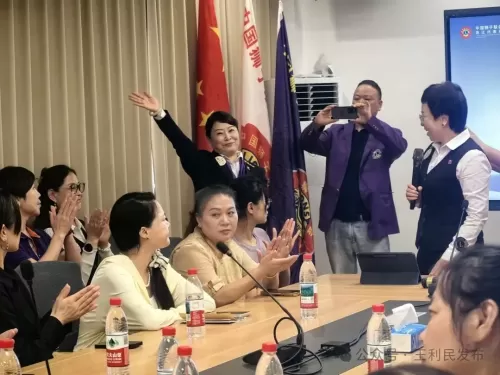 照片