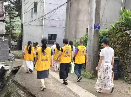 照片
