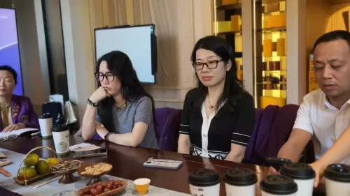 照片