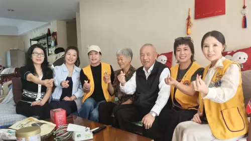 照片