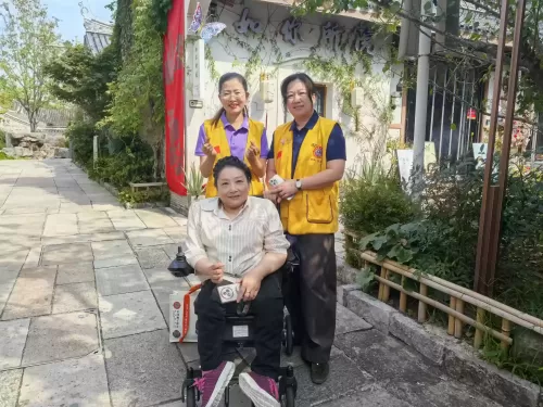 照片