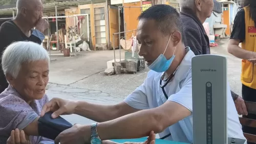 照片