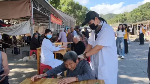 照片