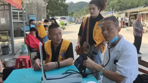 照片
