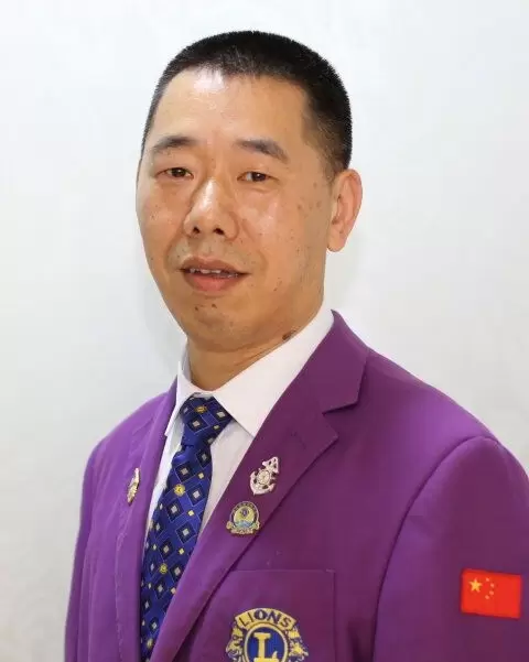 肖春富