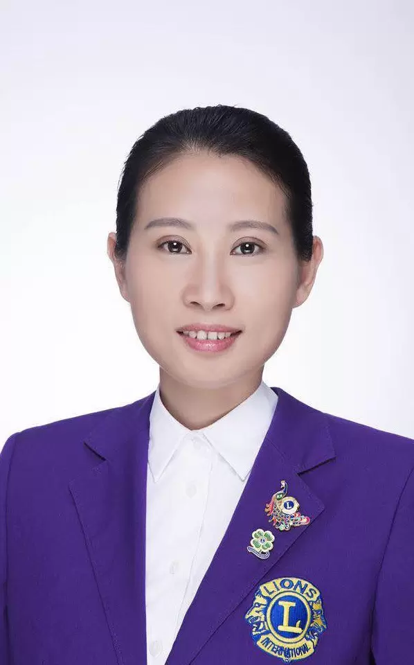林美君