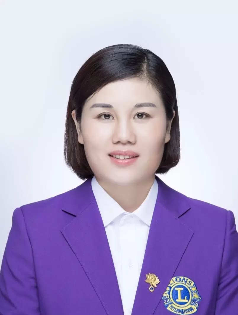 李宁