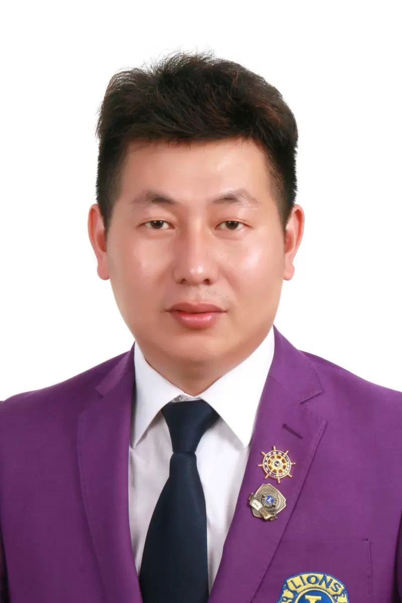 华凌云